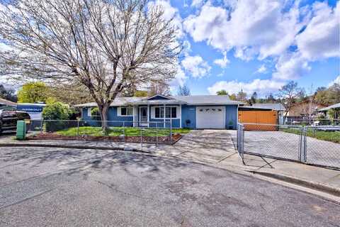 Sue, GRANTS PASS, OR 97526