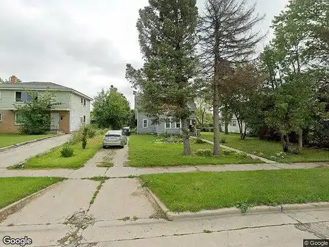 84Th, MILWAUKEE, WI 53225
