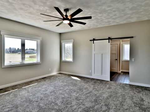 Falcon Ridge, JANESVILLE, WI 53548