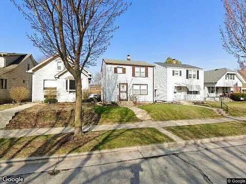 77Th, MILWAUKEE, WI 53219