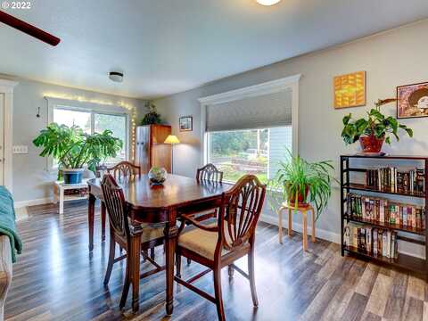 36Th, FLORENCE, OR 97439