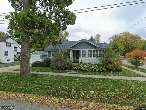 Division, GREEN BAY, WI 54303