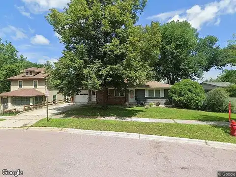 Pleasant, MANKATO, MN 56001