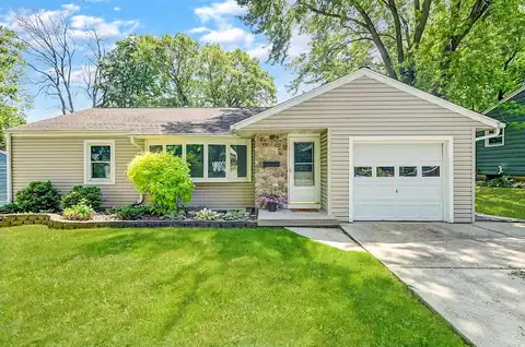 Panther, MONONA, WI 53716