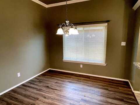 86Th, LUBBOCK, TX 79424