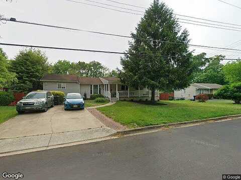 Larpin, ALEXANDRIA, VA 22310