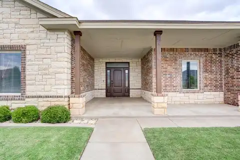 Avenue, SHALLOWATER, TX 79363