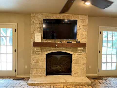 21St, LUBBOCK, TX 79407