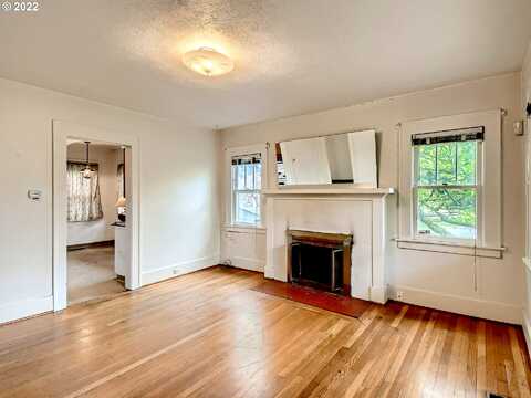 Albina, PORTLAND, OR 97217