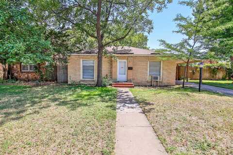 30Th, LUBBOCK, TX 79411