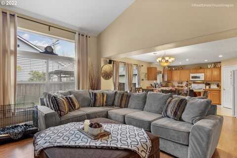 Frammy, BEAVERTON, OR 97003