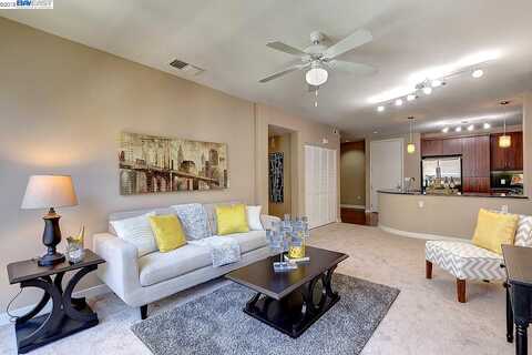 De Marcus, DUBLIN, CA 94568