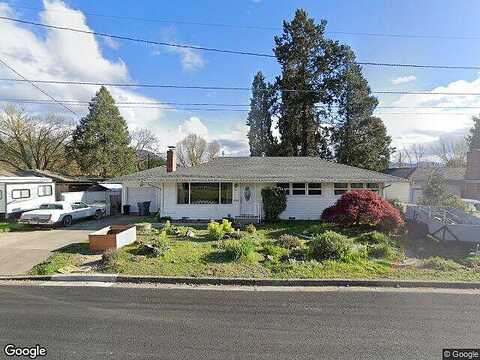 Clyde, GRANTS PASS, OR 97526