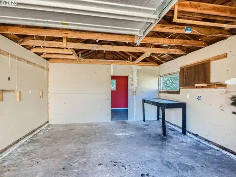7Th, SAINT HELENS, OR 97051