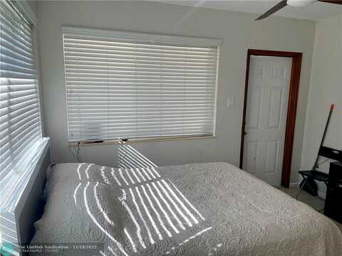 35Th, OAKLAND PARK, FL 33334