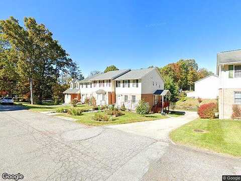 Justin, CHRISTIANSBURG, VA 24073