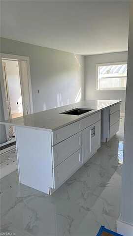 Victoria, NORTH FORT MYERS, FL 33917