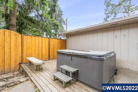 Greenwood, KEIZER, OR 97303