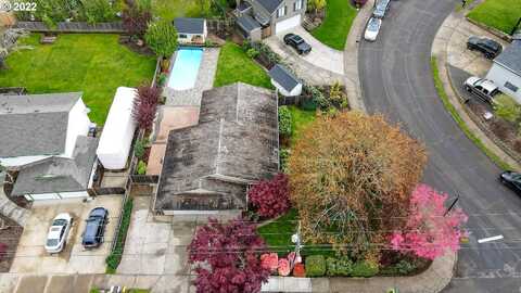 Dollar, WEST LINN, OR 97068