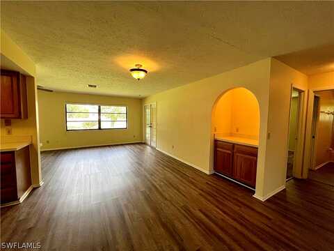Edward, LEHIGH ACRES, FL 33936