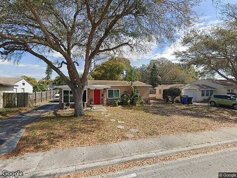 Tyrone, SAINT PETERSBURG, FL 33710