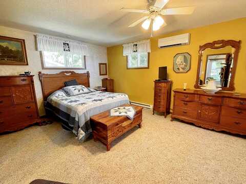 335Th, DENT, MN 56528