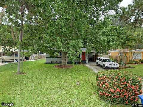 1St, SAINT PETERSBURG, FL 33702