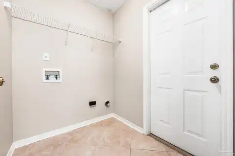 Sandkey, GULF BREEZE, FL 32563