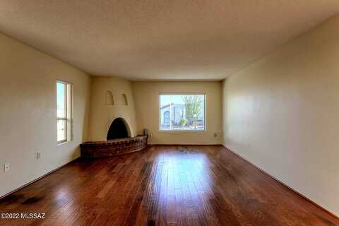 Camino Velasquez, GREEN VALLEY, AZ 85622