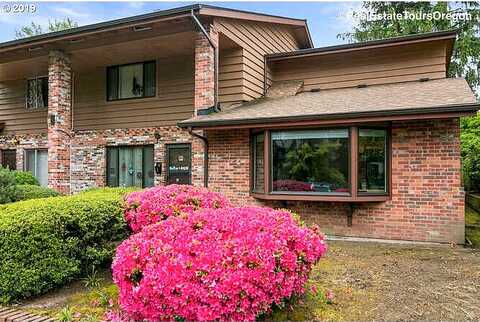 26Th, PORTLAND, OR 97212