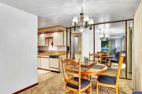 Karen, SALEM, OR 97304