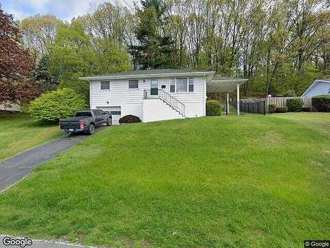 Maple, PITTSTON, PA 18640