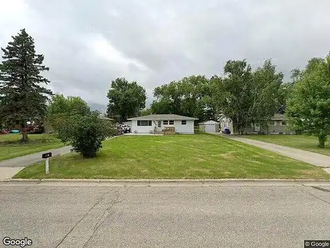 Andrews, DETROIT LAKES, MN 56501