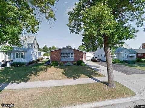 Walsh, CROOKSTON, MN 56716