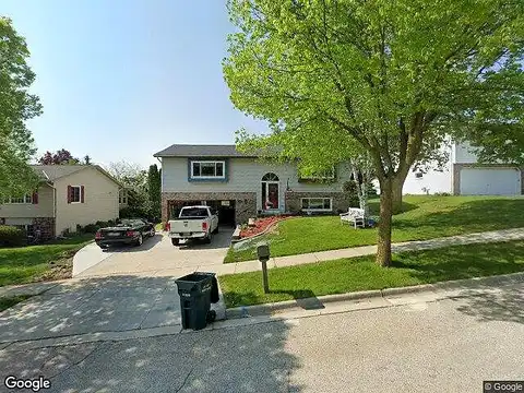 Squire, WEST BEND, WI 53090