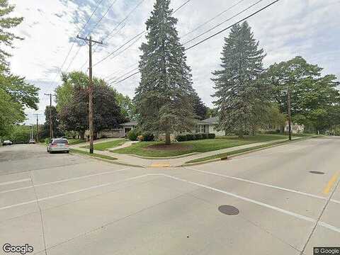 Sixth, HARTFORD, WI 53027