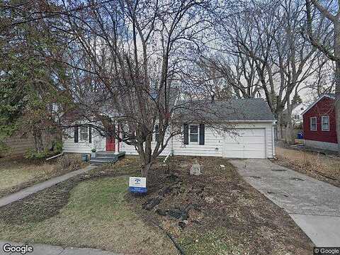 Bell, EXCELSIOR, MN 55331