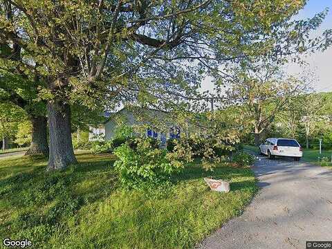 Possum Hollow, NARROWS, VA 24124