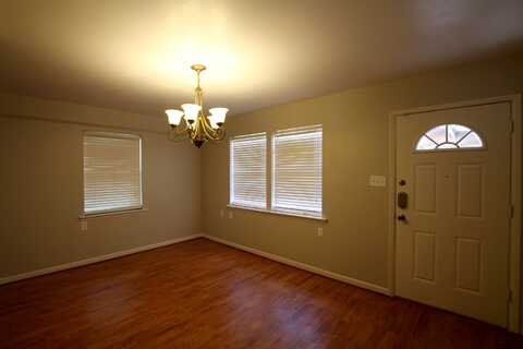 Crestview, WHITEHOUSE, TX 75791