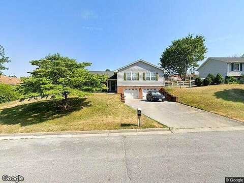Stuart, FRONT ROYAL, VA 22630