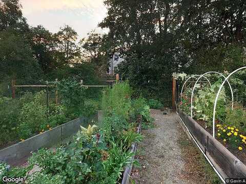 Mountain Meadows, ASHLAND, OR 97520