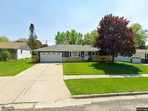 Redwood, WEST BEND, WI 53095