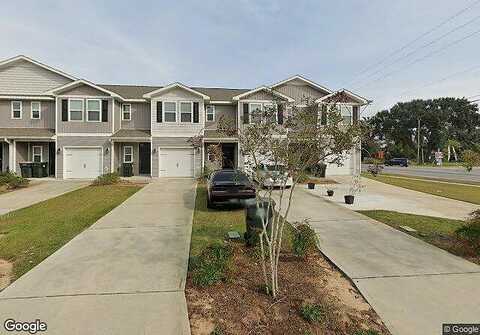 Royal Port, PENSACOLA, FL 32526