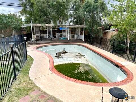 Sandalwood, EL CENTRO, CA 92243
