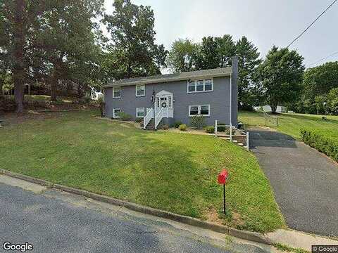 Marshall, STAUNTON, VA 24401
