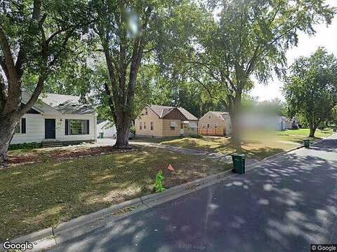 Xenia, MINNEAPOLIS, MN 55422