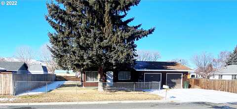 Pear, BAKER CITY, OR 97814