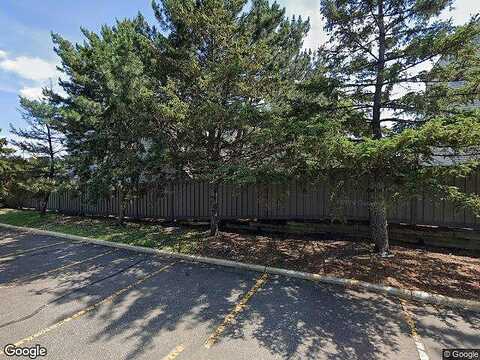 New York, MINNEAPOLIS, MN 55411