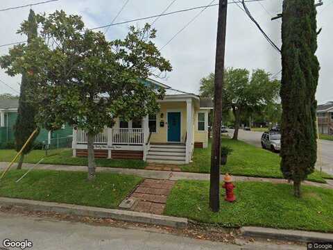 Avenue P, GALVESTON, TX 77550