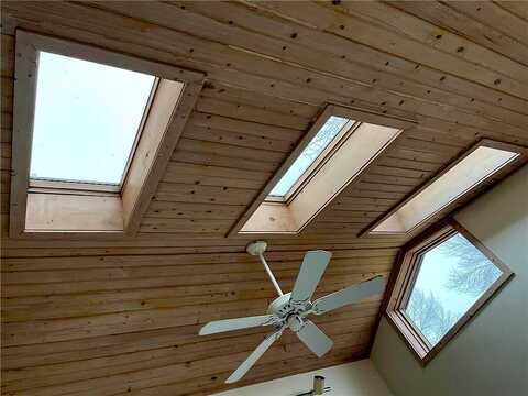 Knollwood, REDWOOD FALLS, MN 56283